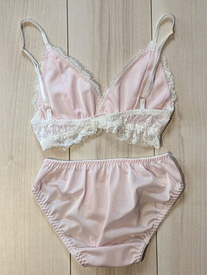 Aカップ AAカップ AAAカップ 貧乳 ブラ ノンワイヤーブラ
